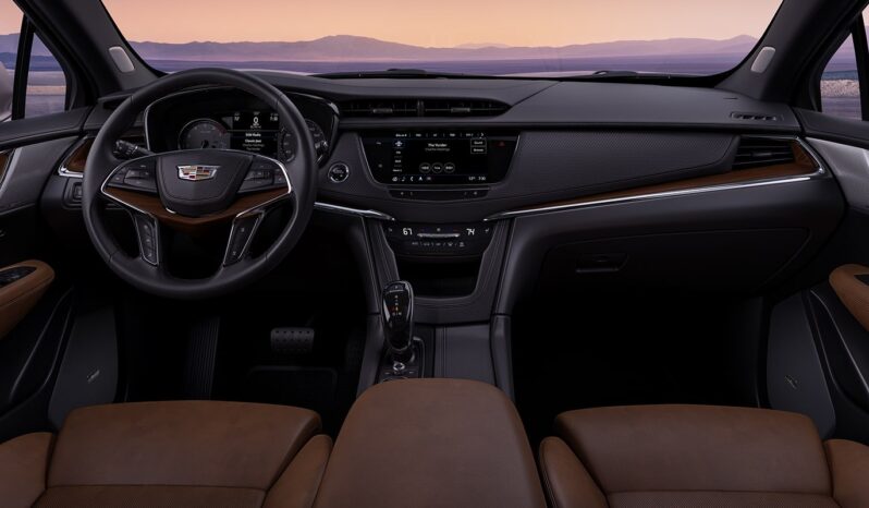 
								2024 Cadillac XT6 full									