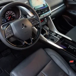 
										2024 Mitsubishi Eclipse Cross full									