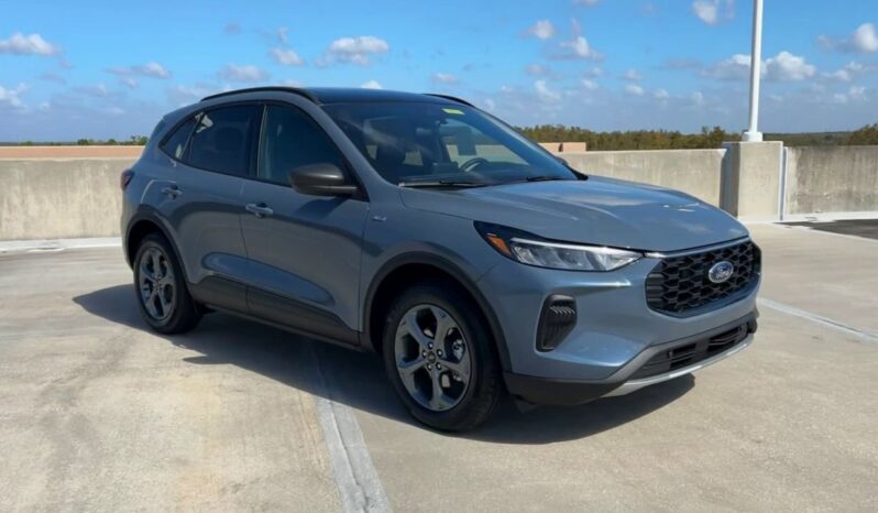 
								2025 Ford E-transit 350 Cargo Van full									